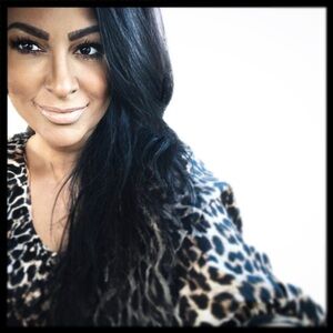 Meet your Posher, Νικολέτα